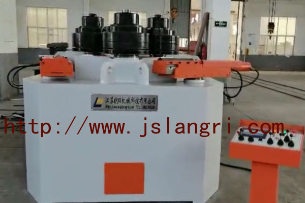 型材卷圓機的特點是什么，有哪些操作注意事項？